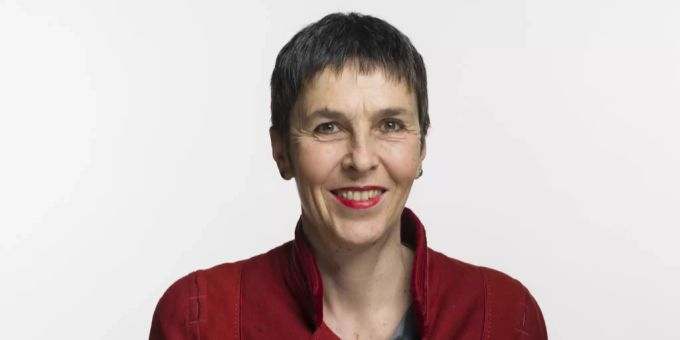 Barbara Gysi SP übernimmt die Patenschaft von der inhaftierten Natallia Hersche. Barbara Gysi