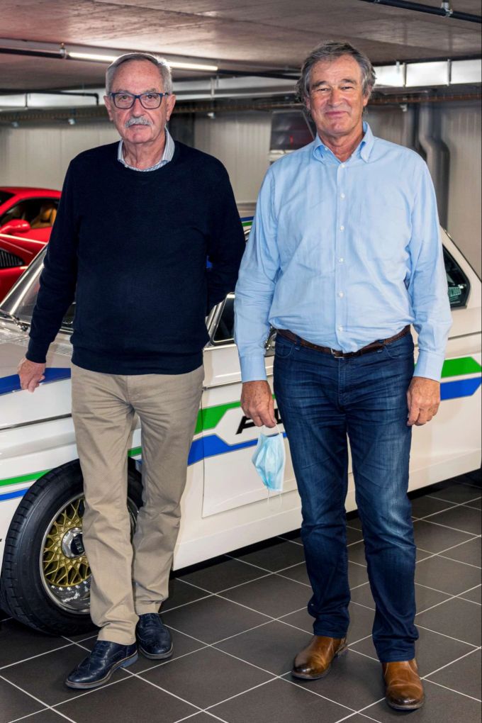 Beat Raemy (Besitzer eines MG B GT 1970/l) und Beat Schmid (Projektleiter FarzeugrestauratorIn IGF)