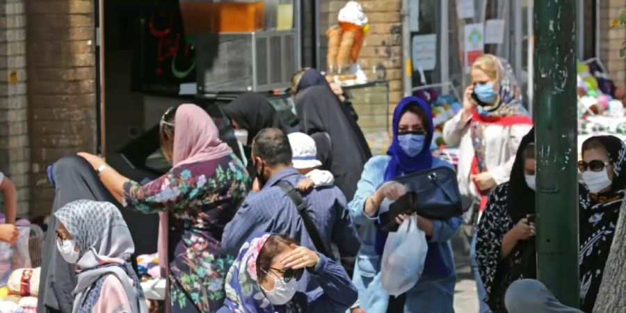 Iran meldet erneut Rekordzahl an Corona-Infektionen