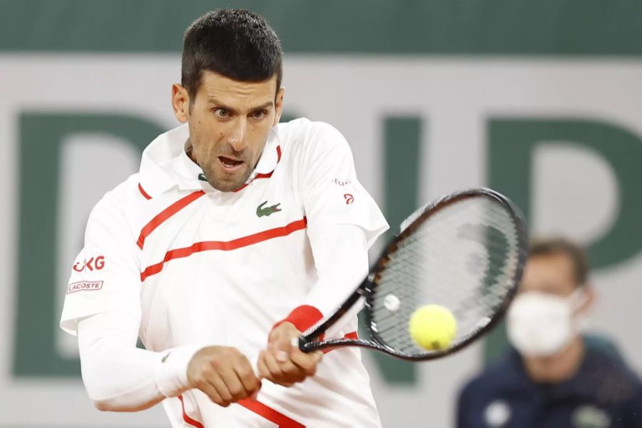 Novak Djokovic schützt sich ebenfalls gegen die Kälte.