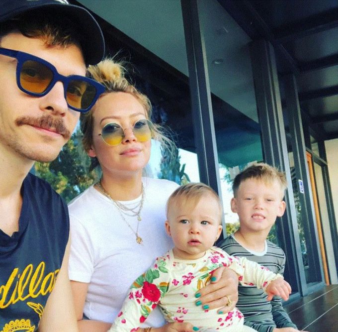 Seit einem Jahr ist die Familie von Hilary Duff zu viert unterwegs. Hilary Duff