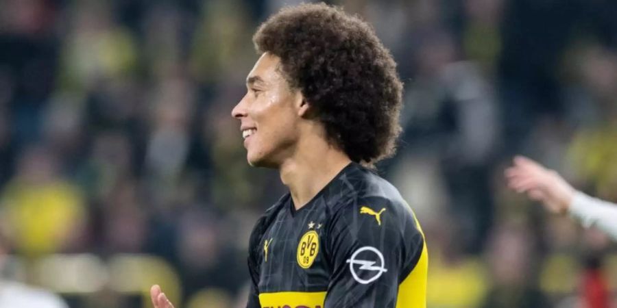 Ergreift Partie für BVB-Coach Lucien Favre: Axel Witsel. Foto: Bernd Thissen/dpa