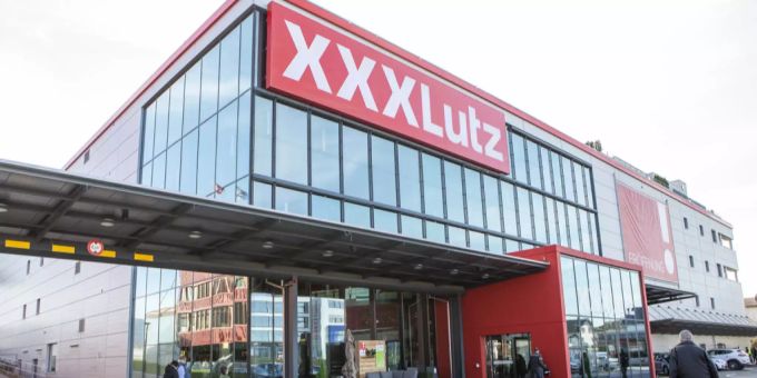 Der österreichische Möbelhändler XXXLutz. xxxlutz