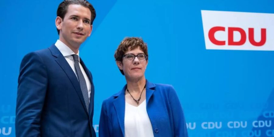 CDEU-Chefin Annegret Kramp-Karrenbauer und der ÖVP-Vorsitzende Sebastian Kurz: Kann die CDU vom Kirz-Wahlkampf lernen? Foto: Bernd von Jutrczenka/Archiv