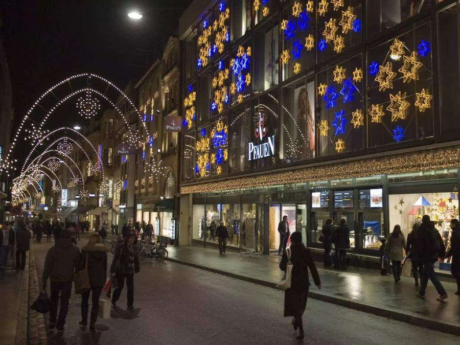 Weihnachtsbeleuchtung basel