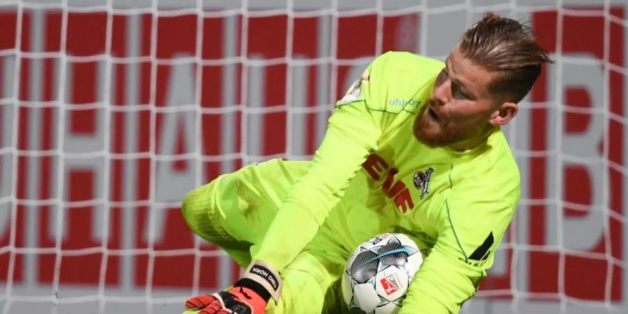 Steht zum 250. bei einem Pflichtspiel im Kölner Tor: FC-Keeper Timo Horn. Foto: Arne Dedert/dpa