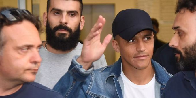 Alexis Sánchez wurde bei Manchester United häufig kritisiert. Schliesslich wurde der Chilene an Inter Mailand ausgeliehen. Alexis Sánchez