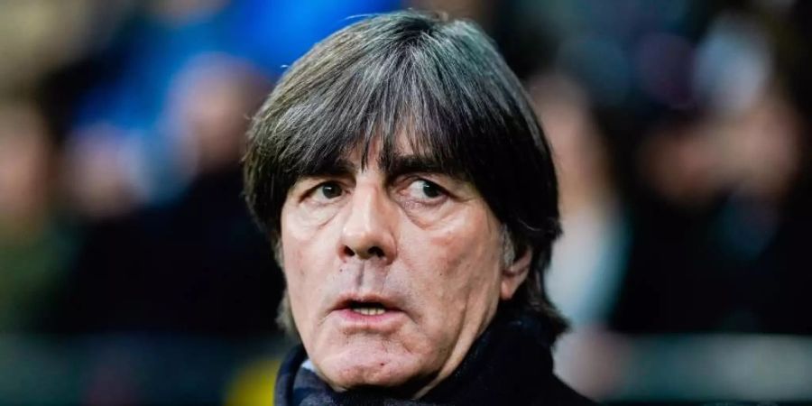 Kommt die lange Länderspielpause nicht wirklich gelegen: Bundestrainer Joachim Löw. Foto: Uwe Anspach/dpa