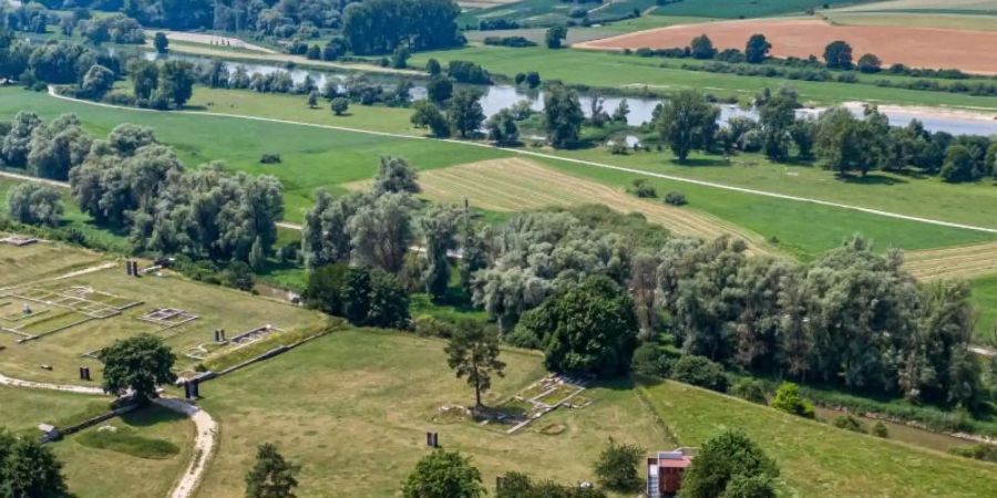 Das Römerkastell Abusina an der Donau. Foto: Armin Weigel/dpa