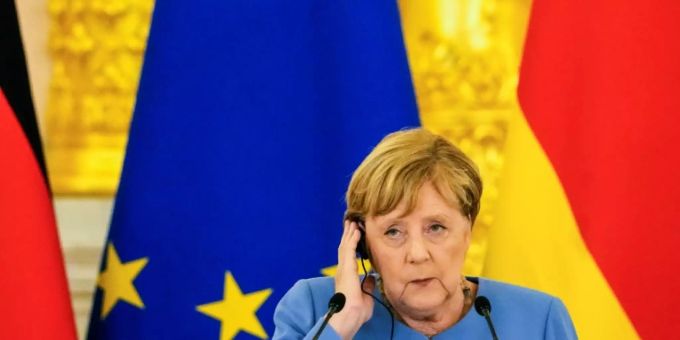 Bundeskanzlerin Angela Merkel (CDU) Bundeskanzlerin Angela Merkel (CDU)