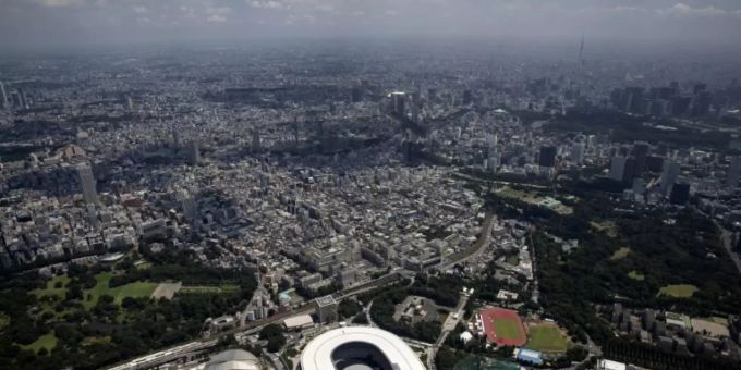 Oyamadas viermünige Komposition wird nun bei der Feier im Tokioter Stadion nicht gespielt Oyamadas viermünige Komposition wird nun bei der Feier im Tokioter Stadion nicht gespielt