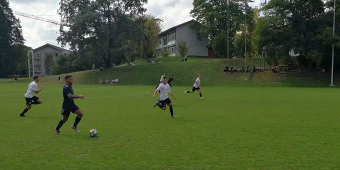MVP des Spiels Ämmi Karaer beschäftigte die gegnerische Abwehr das ganze Spiel. 4. Liga