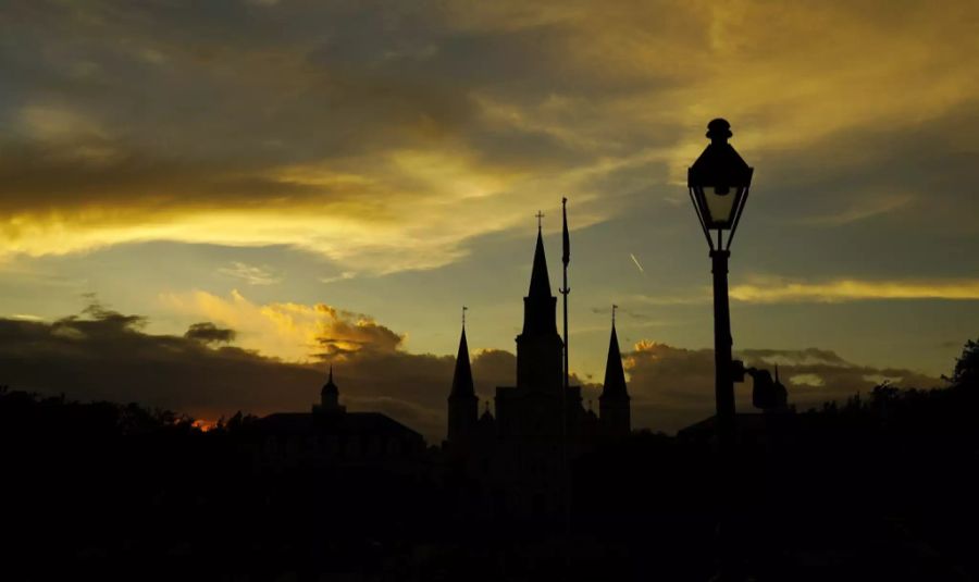 In New Orleans war der Strom wegen des Sturms Ida für Stunden ausgefallen.