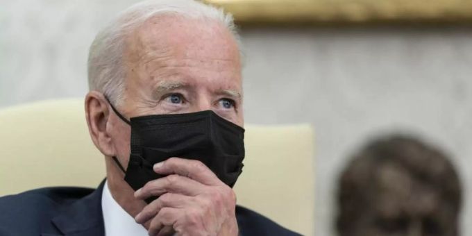 Joe Biden hatte Emmanuel Macron angesichts der diplomatischen Krise um ein Telefonat gebeten. Foto: Alex Brandon/AP/dpa Joe Biden hatte Emmanuel Macron angesichts der diplomatischen Krise um ein Telefonat gebeten. Foto: Alex Brandon/AP/dpa