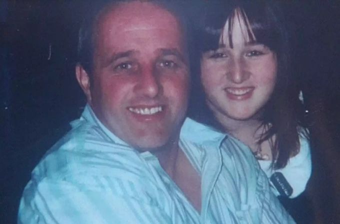 Kevin McAllister con la sua defunta figlia. Kevin