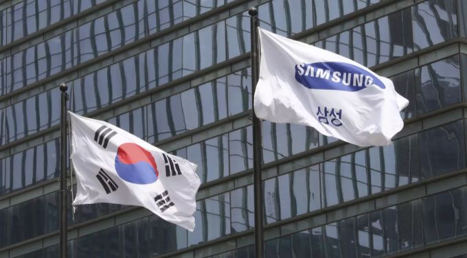 Samsung und andere Jaebeols haben durch ihre enorme Grösse einen nicht zu unterschätzenden Einfluss auf Südkoreas Wirtschaft und Politik. Samsung