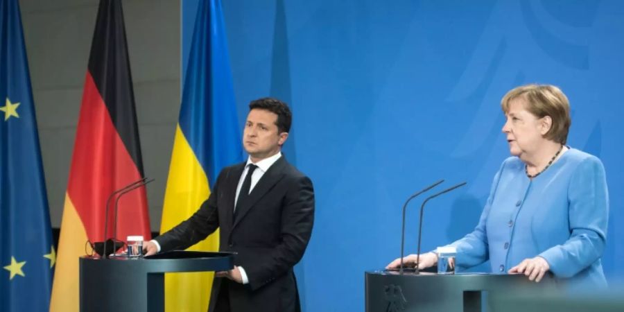 Bundeskanzlerin Angela Merkel und Ukraines Präsident Wolodymyr Selenskyj