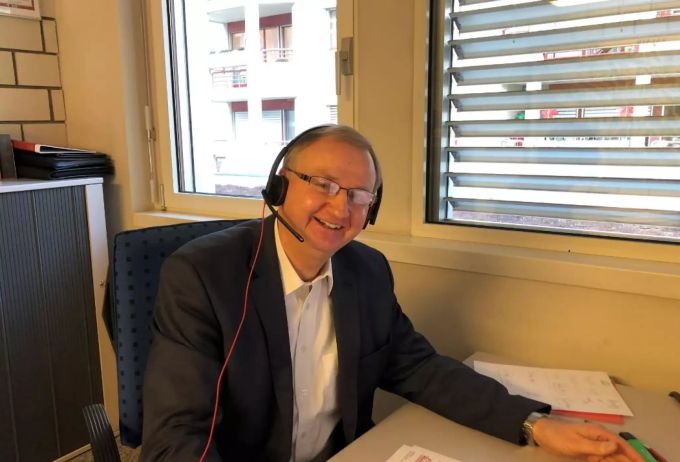 Spass bei der Arbeit darf nicht fehlen: Josef Zehnhäusern. Generali Versicherung Brig