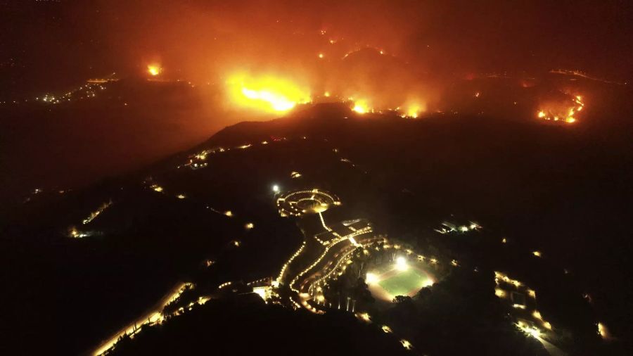 APTOPIX Greece Wildfires