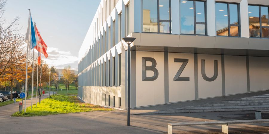 BZU, das Bildungszentrum Uster. - Stadt Uster