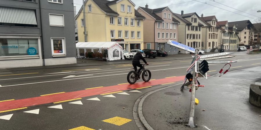 Unfallstelle Kreuzung Rehetobelstrasse / Rorschacher Strasse