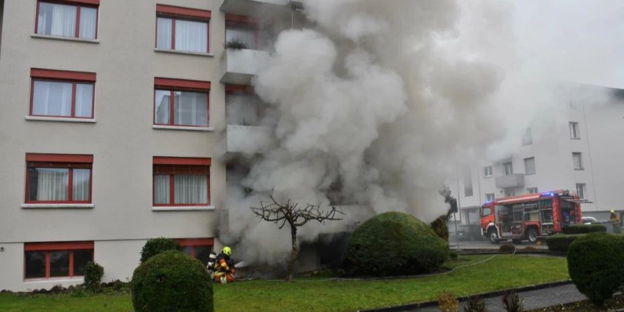Brand im Keller eines Mehrfamiolienhauses