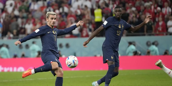 Antoine Griezmann schiesst gegen Tunesien in der 98. Minute den Ausgleich, doch das Tor zählt nicht. WM 2022