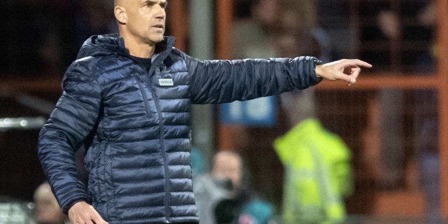 Wechselte gegen die Grasshopper Zürich munter durch: Bochum-Coach Thomas Letsch.