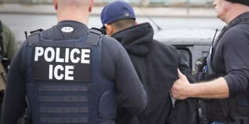 ICE razzien