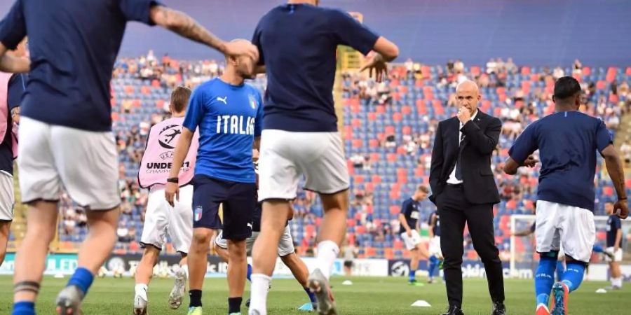 Tritt nach dem Scheitern seines Teams bei der EM zurück: Italiens U21-Trainer Luigi Di Biagio (2.v.r.). Foto: Massimo Paolone/Lapresse/Lapresse via ZUMA Press