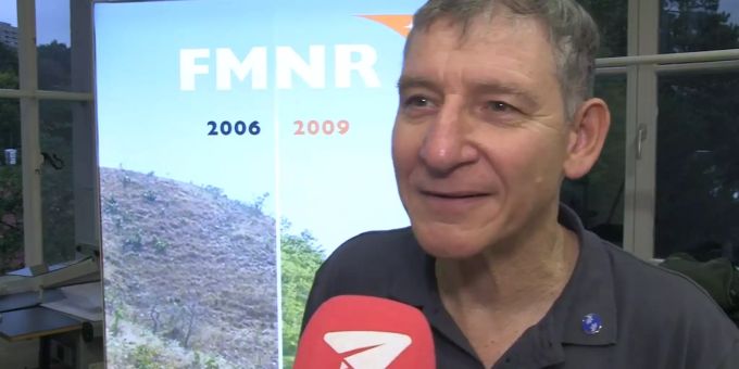 «Peinlich einfach» - Nobelpreis-Träger kämpft mit Bäumen gegen Hunger