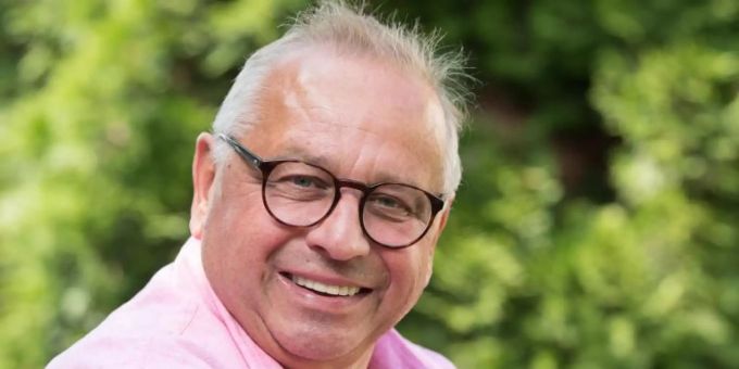 Freital - Hilmar Eichhorn hielt Tarantino-Anruf für einen Scherz