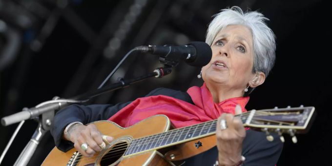 Die Sängerin Joan Baez erhält dieses Jahr den Woody-Guthrie-Preis Joan Baez