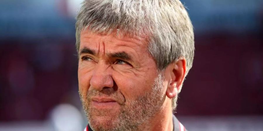 Trainiert Fortuna Düsseldorf: Friedhelm Funkel. Foto: Thomas Frey