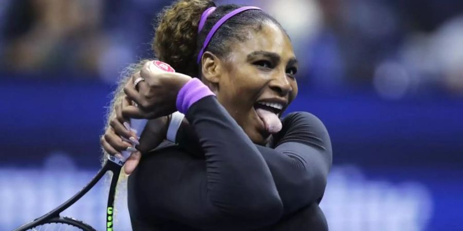 Serena Williams wendete ein Aus bei den US Open ab. Foto: Charles Krupa/AP