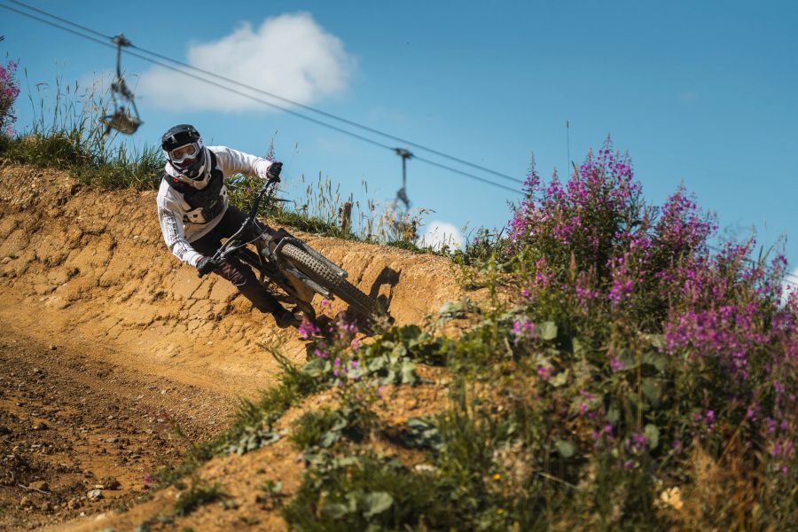 Biker Piste Sand Gondeln