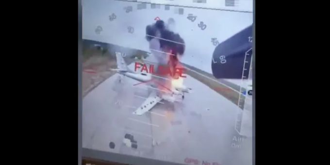Russland-Bomber in Flammen Russland-Bomber in Flammen