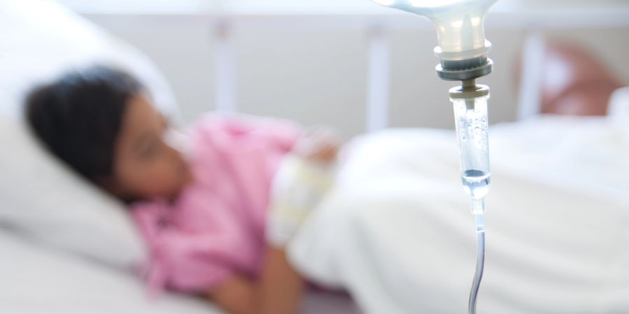 corona kind in krankenhaus