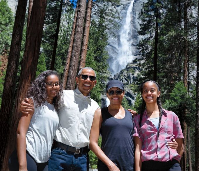 Michelle Obama zeigt sich immer wieder mal mit ihrer Familie bei gemeinsamen Reisen. Michelle Obama