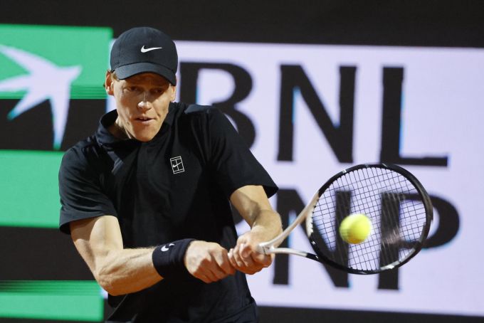 Jannik Sinner zieht in Rom souverän in den Final ein. Jannik Sinner ATP Masters