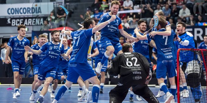 Grenzenloser Jubel bei Zug United nach dem Sieg im Superfinal gegen die Tigers. Zug United