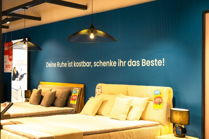 Die neue Filiale steckt voller Schweizer Wohnkultur - stilvolle Möbel, charmante Heimtextilien und energieeffiziente Elektrogeräte. Conforama