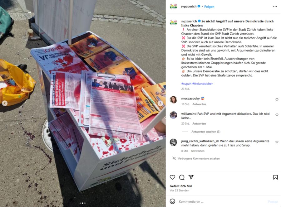 Rund ein Dutzend unterschriebene Bögen wurden mit der Aktion zerstört.