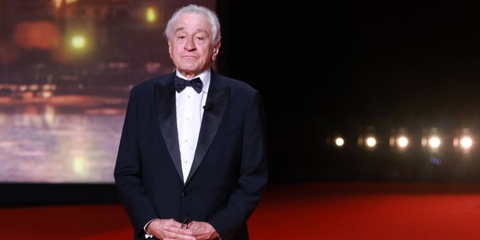 Schauspieler Robert De Niro wurde in Cannes für sein Lebenswerk ausgezeichnet. cannes trump