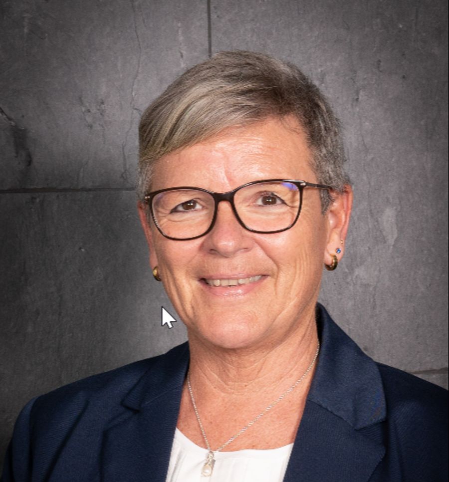Zita Langenstein, Leiterin Weiterbildung bei Gastrosuisse, führt Schulungen durch, die das Personal stärken sollen.