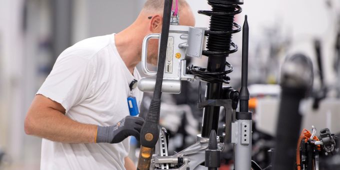 Die deutschen Arbeitskosten bleiben über dem EU-Schnitt. Arbeitskosten