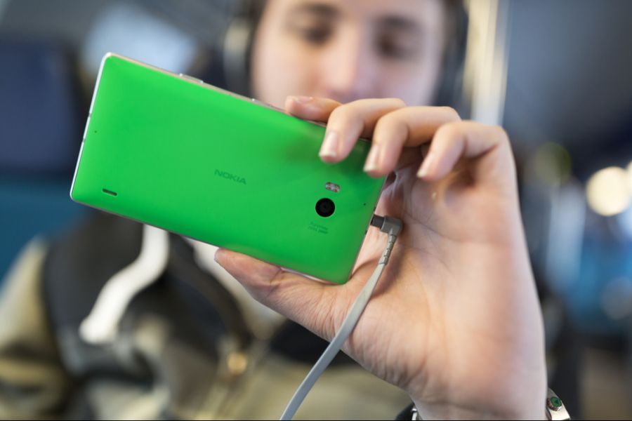 Kopfhörer Smartphone Zug