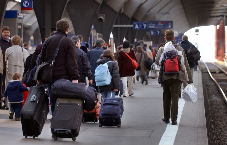 Viele Passagiere der SBB haben Gepäck bei sich. Insbesondere, wenn es in die Ferien geht.