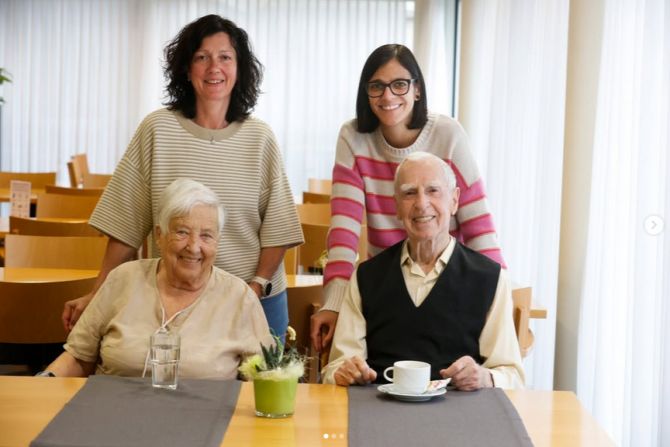 Senioren Influencer Altersheim Videos