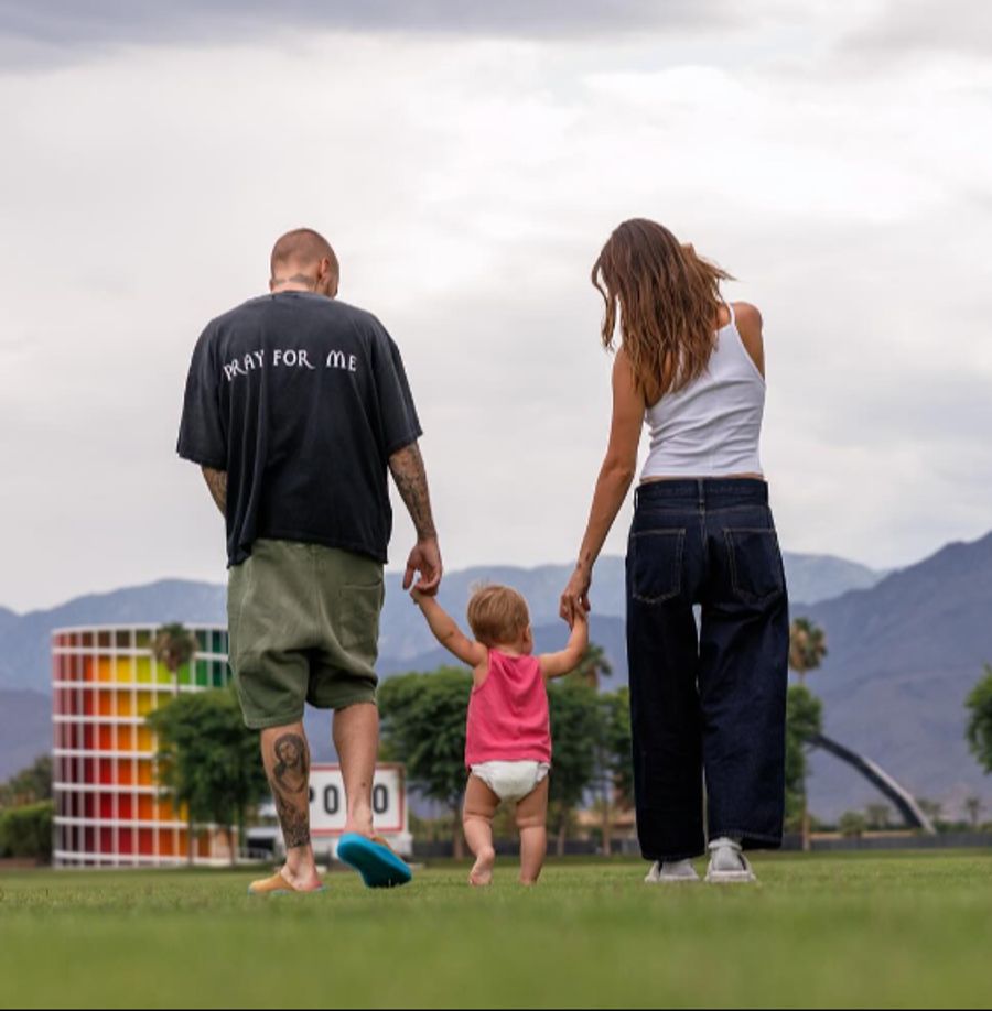 Hailey Bieber möchte noch mehr Kinder, verrät sie.